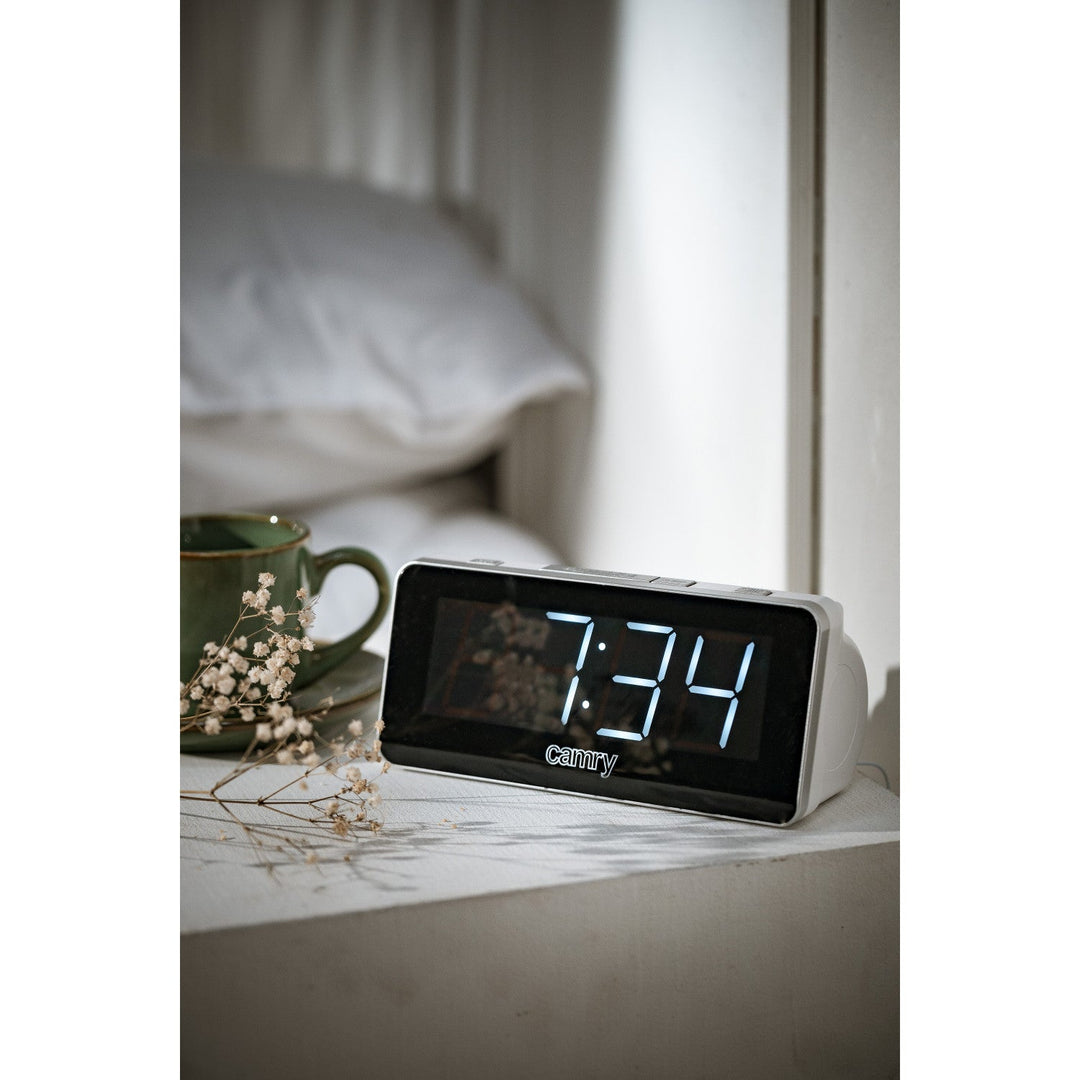 Camry CR 1156 radio alarm clock AM and FM frequency LED display