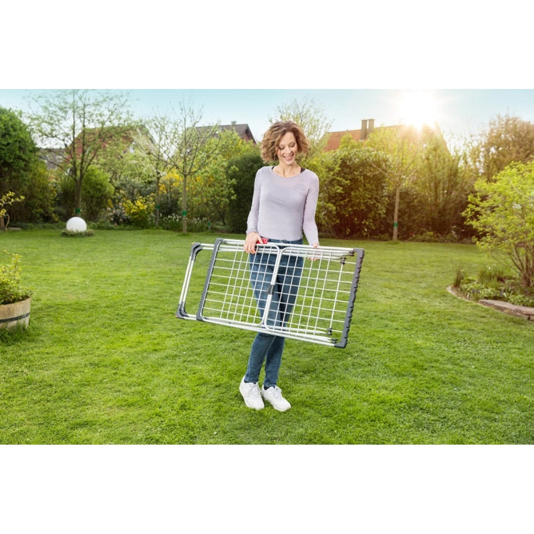 Vileda Aluminum 100 laundry dryer resistant to rust and harsh weather conditions