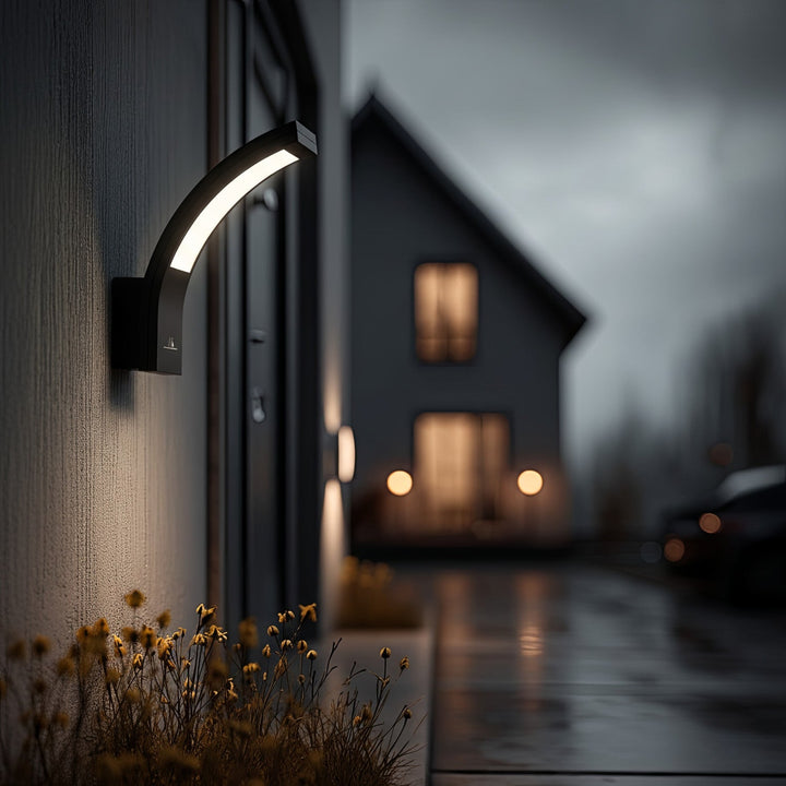 MCE343 LED lamp - 800lm 10W IP54, natural white (4000K)