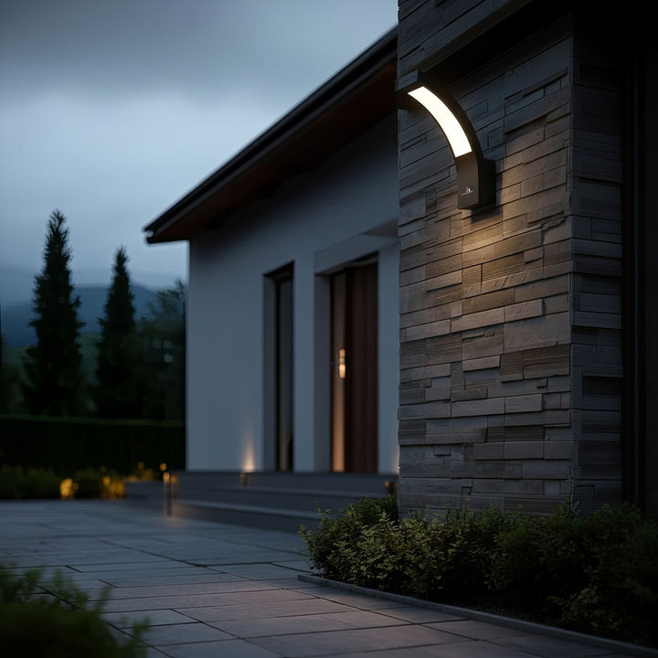 MCE343 LED lamp - 800lm 10W IP54, natural white (4000K)