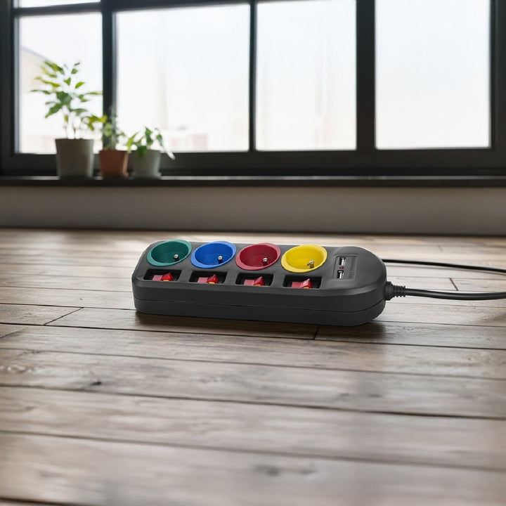 Maclean MCE229 B Power Strip: 4-Socket Extension with 2 USB Ports and Individual Switches (250VAC/10A, 2.1A 5V, 1.5m, Black)
