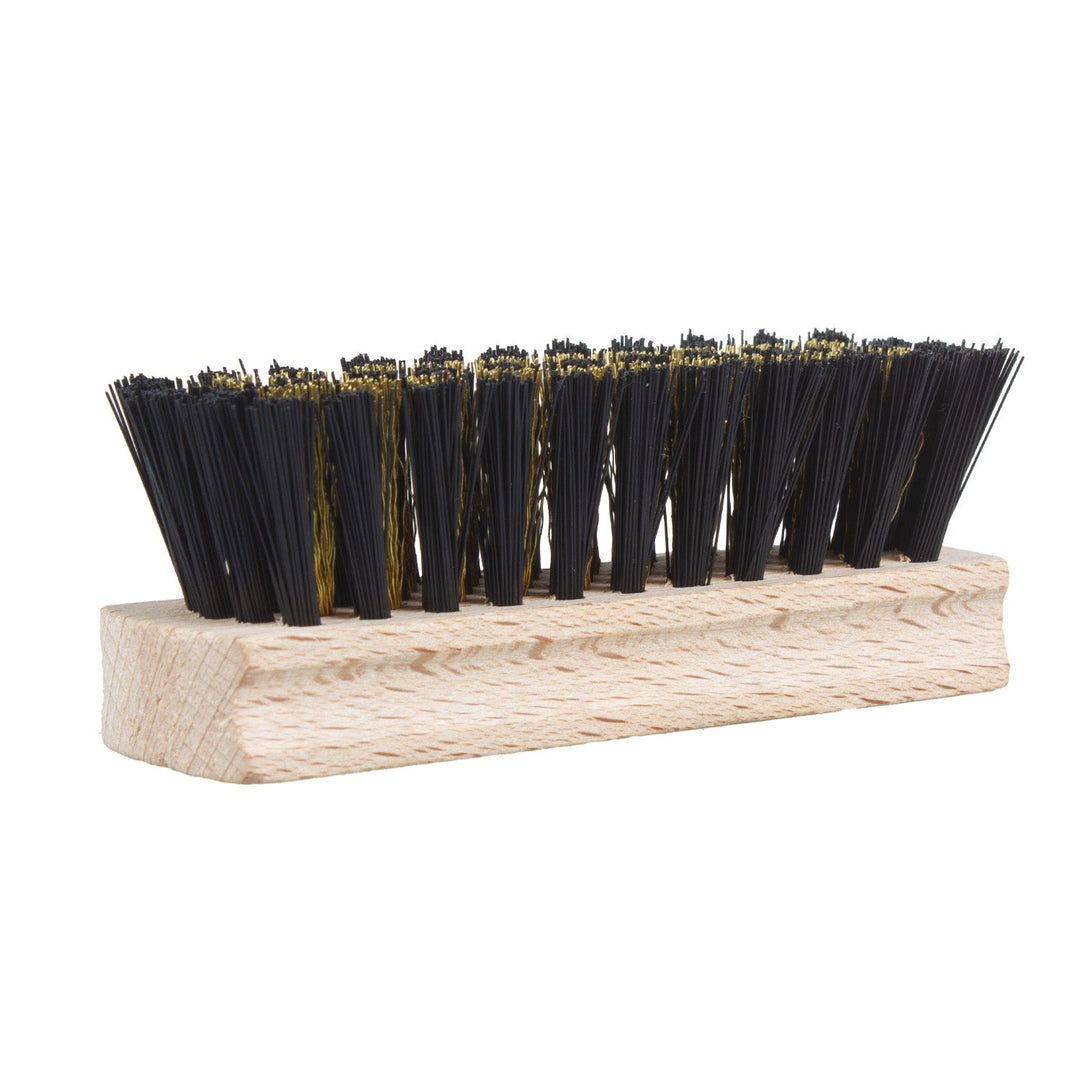 Suede brush, beech wood, scored with brass wire, 047/26