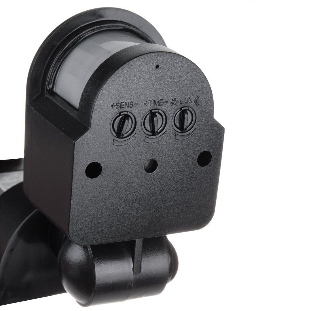 Maclean wall-mounted motion and dusk sensor, 180°, max. 1200W, black and white, MCE25