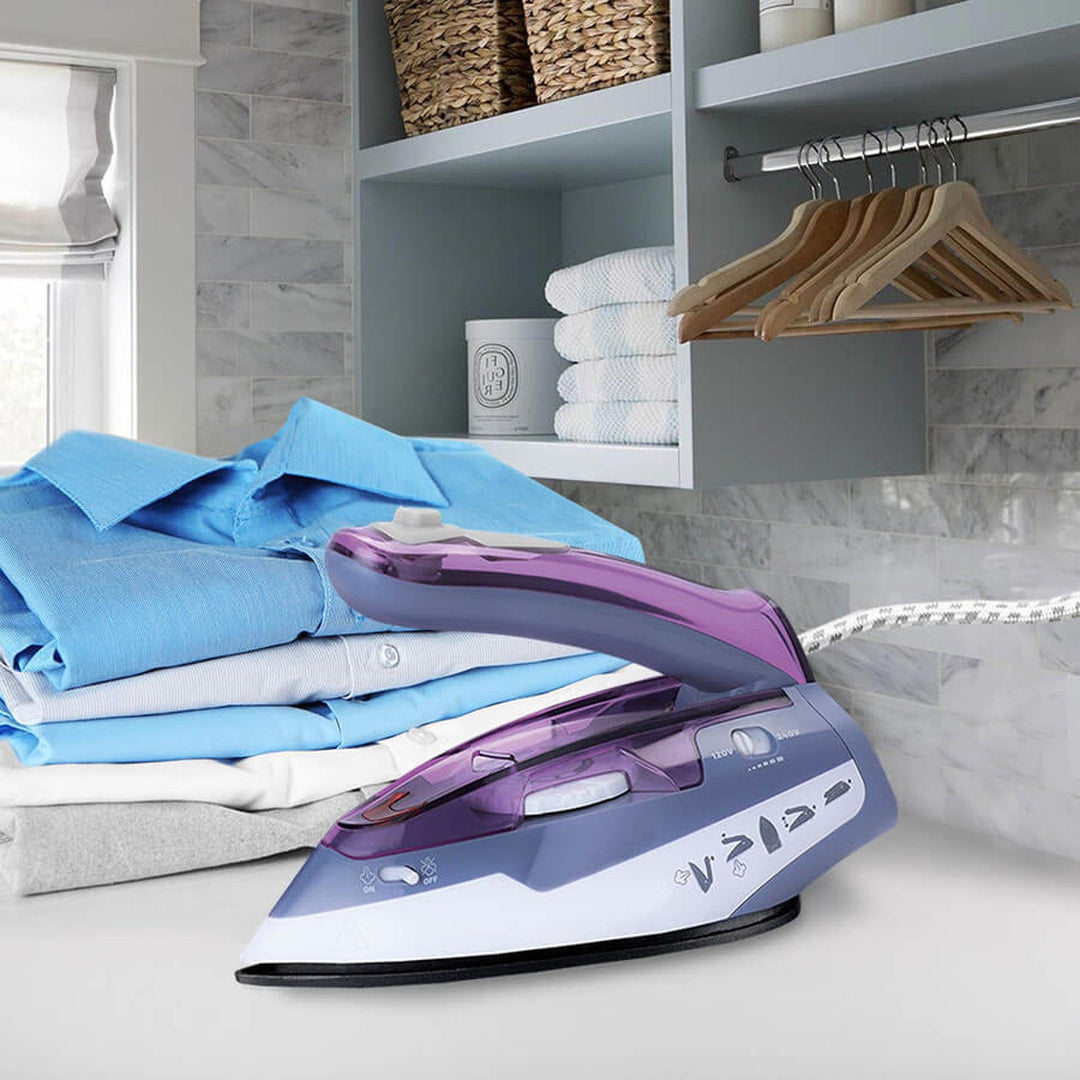 Maestro travel iron, folding handle, 1100W power, non-stick coating, MR-317T