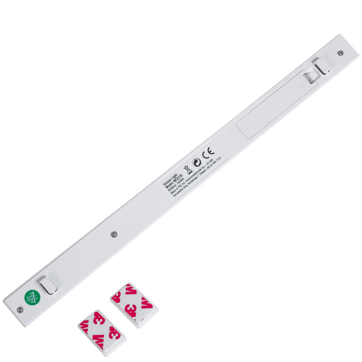 Maclean LED lamp, with motion sensor, hook, ON/OFF/AUTO, temp. 4000K, range 3m, MCE235 + 3x Varta Industrial AAA alkaline battery