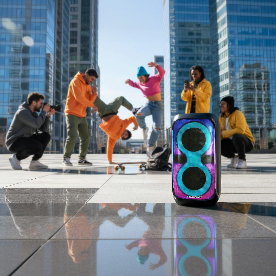 Blaupunkt Party Box Speaker, LED lighting, Bluetooth, USB and AUX, FM radio, karaoke function, remote control, battery life up to 18h, PB60X