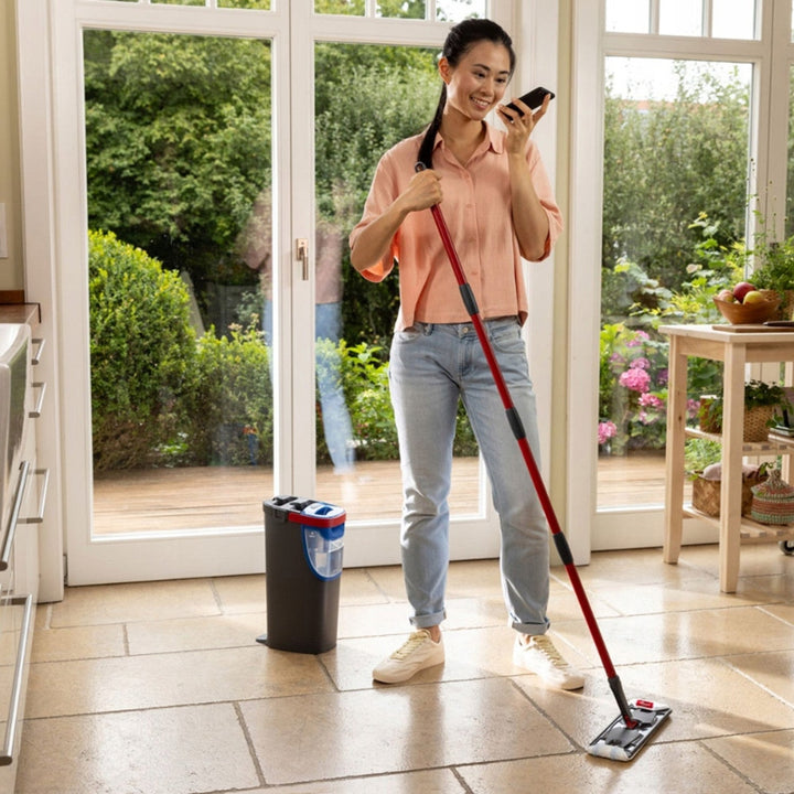 Vileda H2prO flat mop, 100% clean/dirty water separation, two reservoirs, microfiber pad, 360° tip, 175774