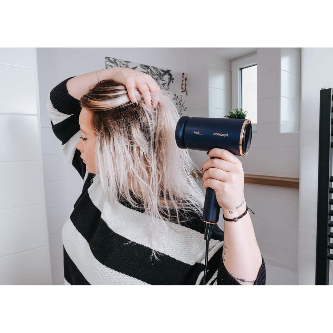 Concept ProfiCare hair dryer, BLDC motor, magnetic attachments, Oil Therapy function, child mode, Cold Mode function, VV8100