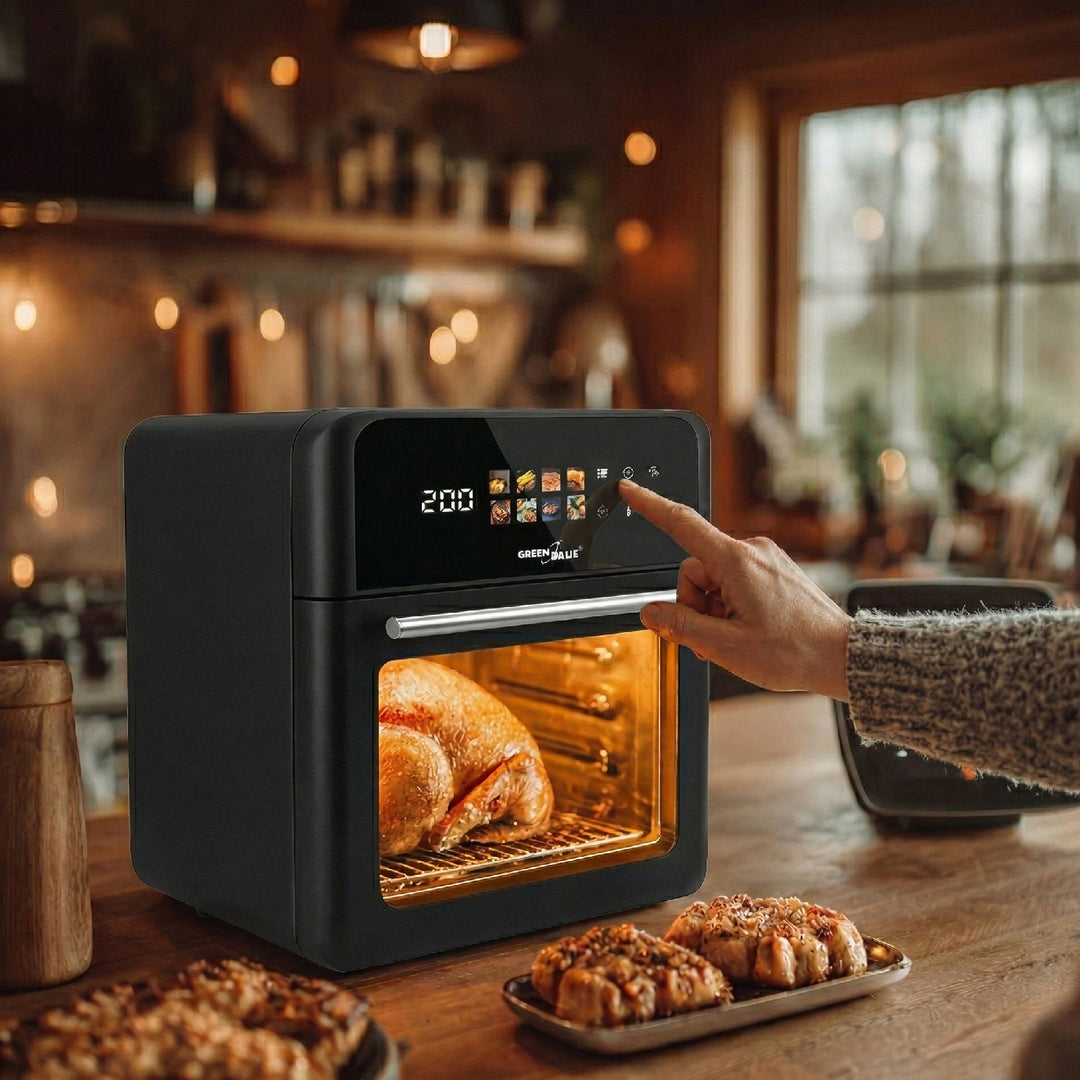 GreenBlue AIR FRYER Oil-Free Air Fryer, 1800W, 10L capacity, 8 programs, accessories, timer, GB950 + 100 16cm paper liners