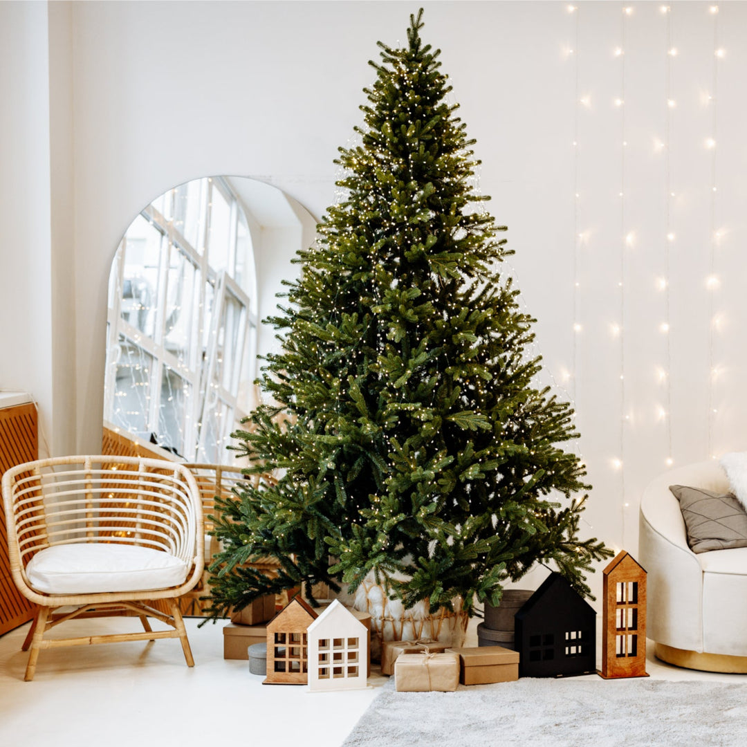 PVC Premium Spruce Snow-covered Christmas tree with PE branches 180